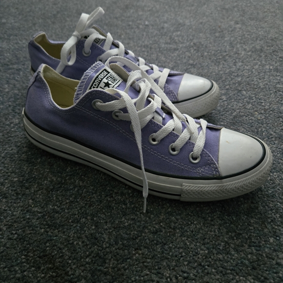 Converse Shoes - Converse Unisex Adults' Chuck Taylor All Star Sneakers Purple
Size 7m 9w